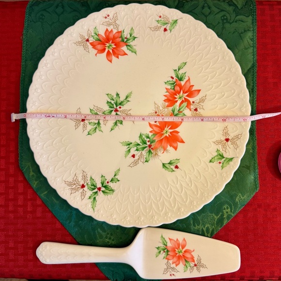 NWT Festive Mikasa Poinsettia Serving Plate and Server Set - Picture 3 of 6